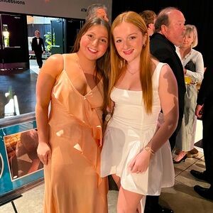 Meet your Posher, Genni